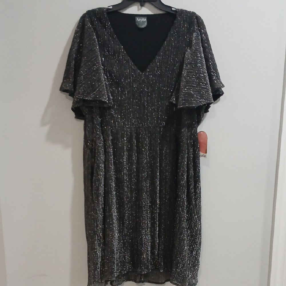ARULA Black & Silver Shimmer Midi Dress